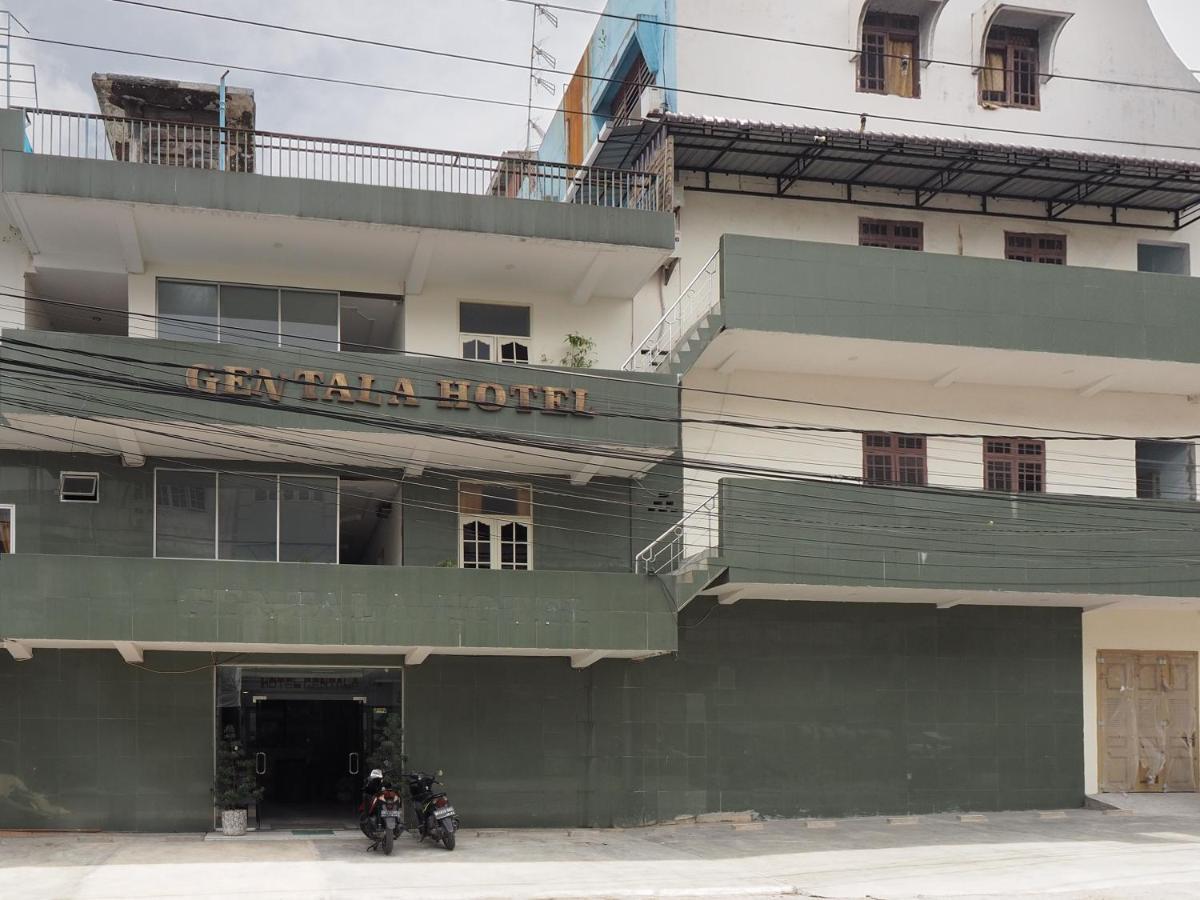 New Gentala Hotel Medan Exterior photo
